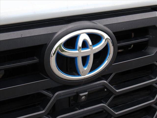 Used 2023 Toyota Tundra Limited w/ TRD Off-Road Package AWD/4WD image 30