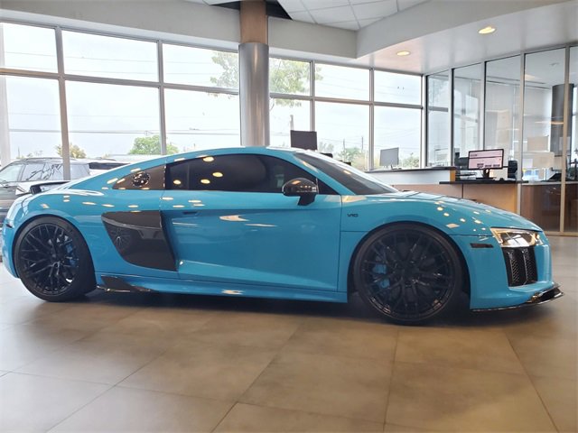 Used 2018 Audi R8 V10 plus image 11