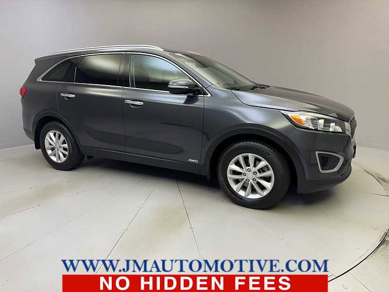 Used 2017 Kia Sorento LX w/ LX Convenience Package AWD/4WD image 7