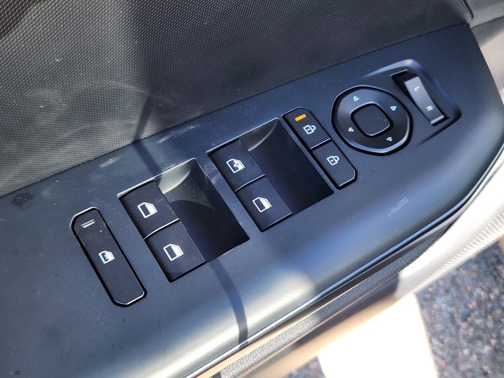 New 2026 Kia K4 LXS image 7