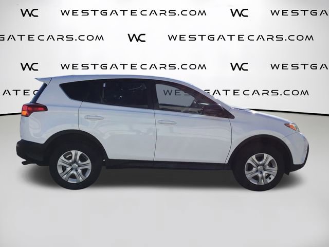 Used 2015 Toyota RAV4 LE image 10