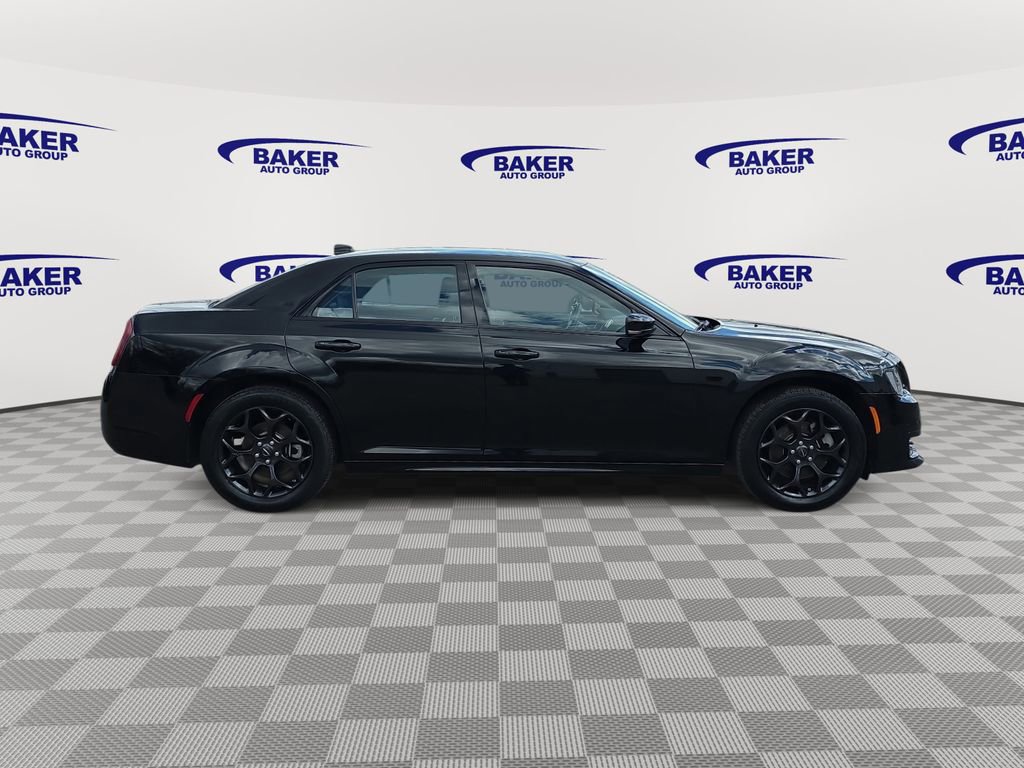 Used 2023 Chrysler 300 Touring L w/ Comfort Group AWD/4WD image 2