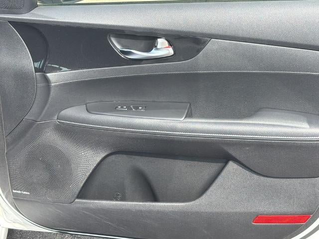 Used 2023 Kia Forte GT-Line w/ GT-Line Premium Package FWD image 14