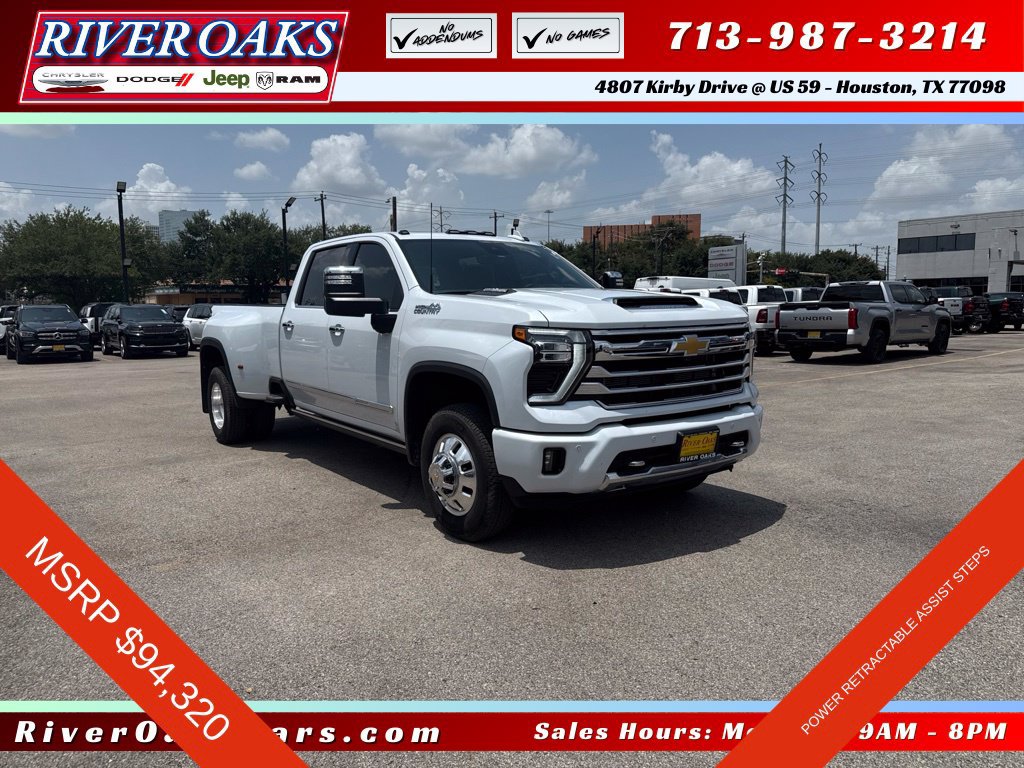 Used 2026 Chevrolet Silverado 3500 High Country w/ High Country Premium Package AWD/4WD image 1