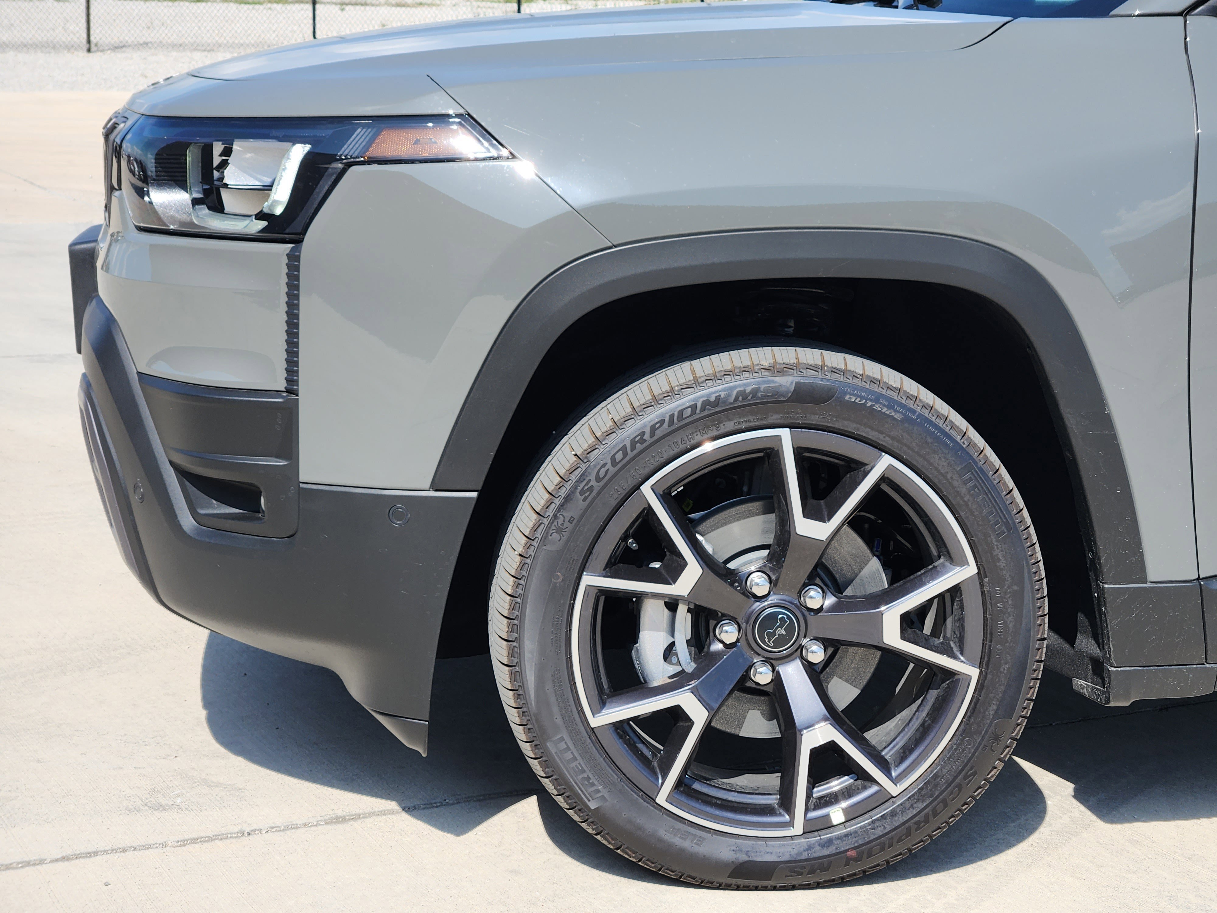 New 2026 Jeep Cherokee Overland AWD/4WD image 6