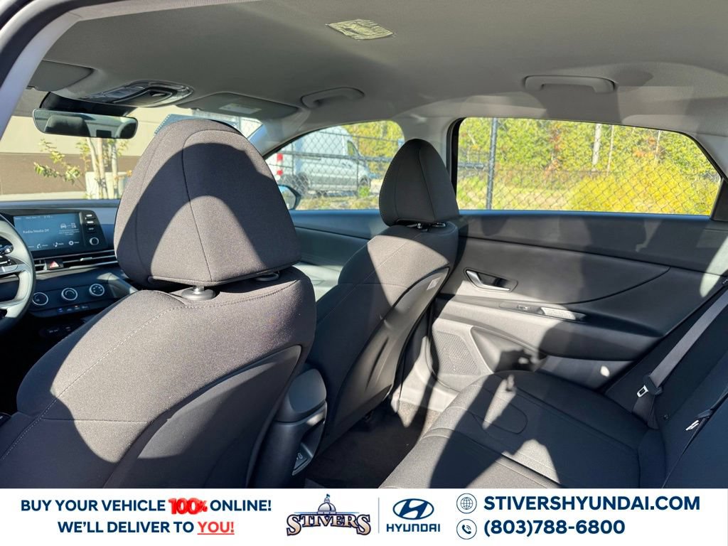 Certified 2026 Hyundai Elantra SE FWD image 20