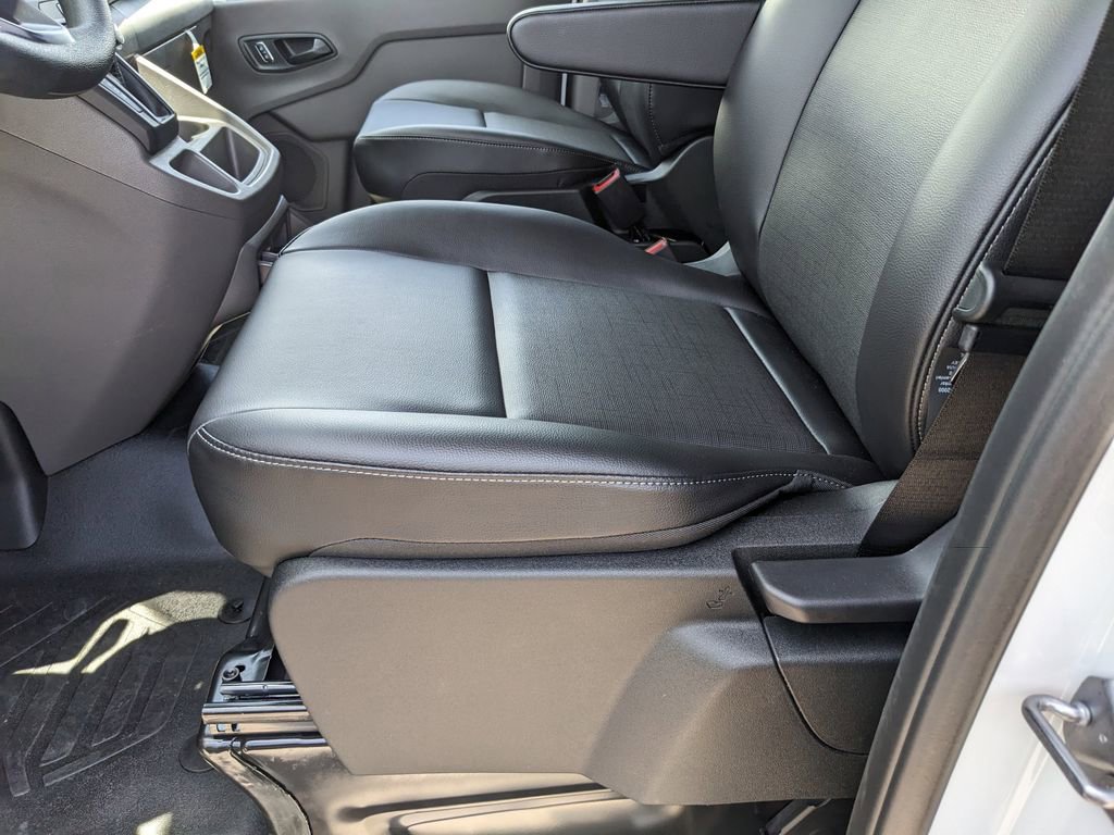 New 2025 Ford Transit 150 Low Roof RWD image 18