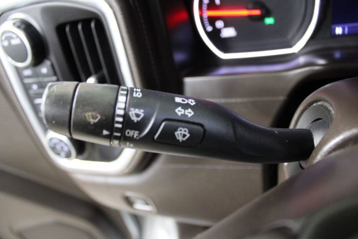 Used 2021 Chevrolet Silverado 2500 LTZ w/ LTZ Convenience Package image 33