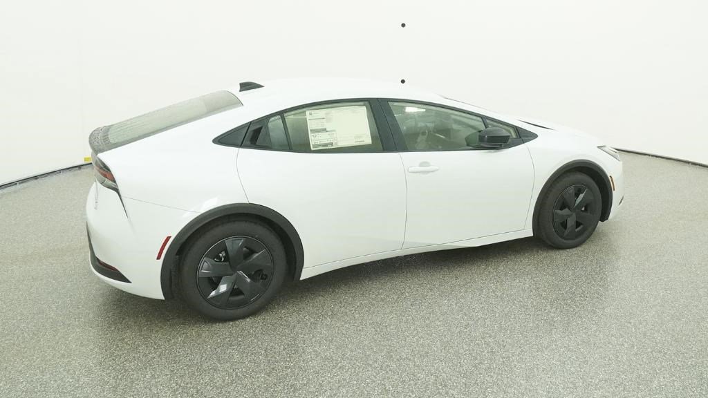 New 2026 Toyota Prius LE image 24
