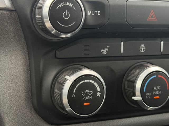 Used 2023 RAM 1500 Lone Star AWD/4WD image 23