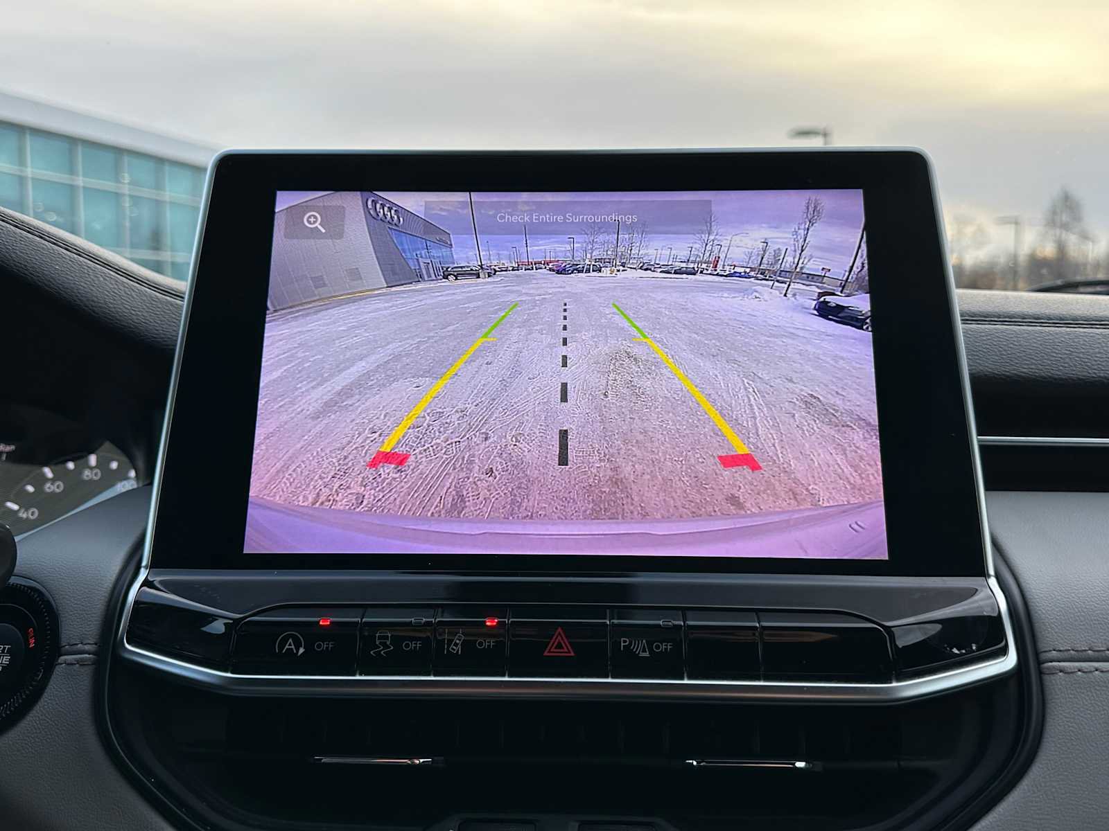 Used 2024 Jeep Compass Limited image 28