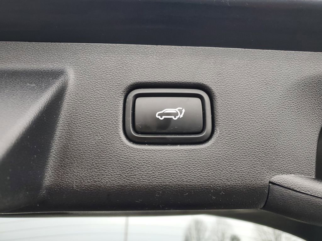 Used 2023 Hyundai Tucson Limited image 36