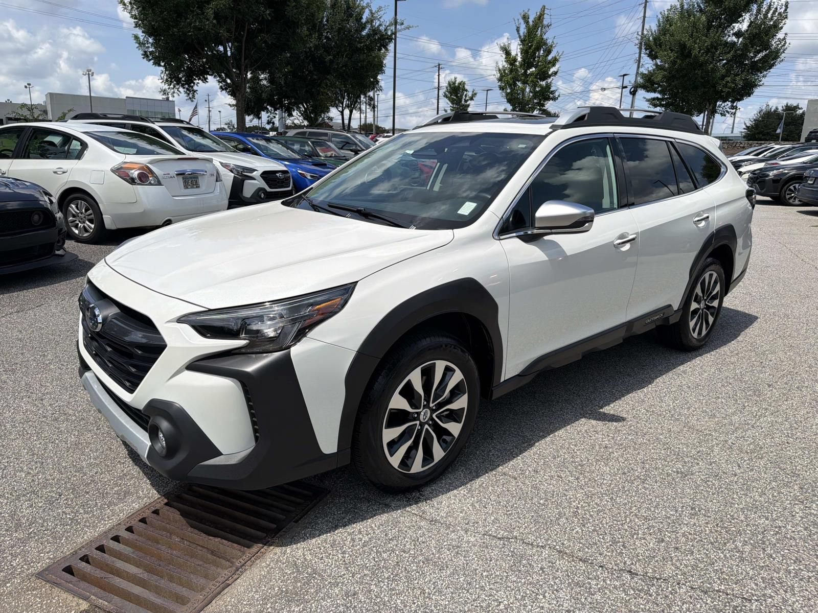 Certified 2025 Subaru Outback Touring XT w/ Tech Package 3 AWD/4WD image 6