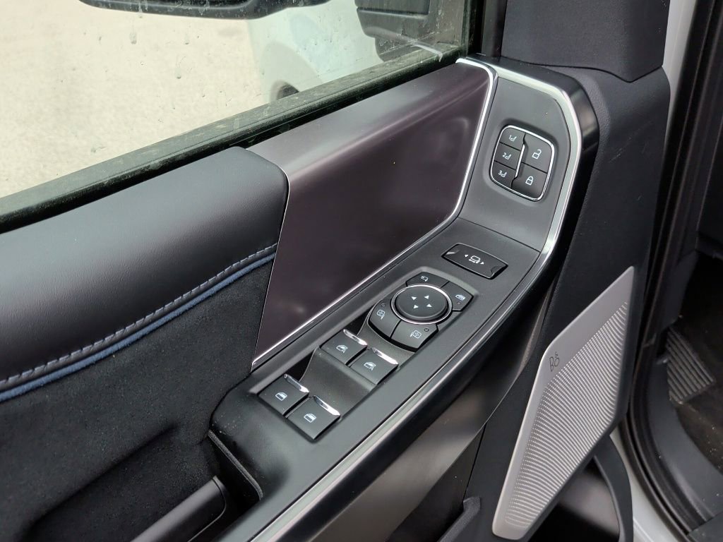 New 2026 Ford F250 Platinum image 12