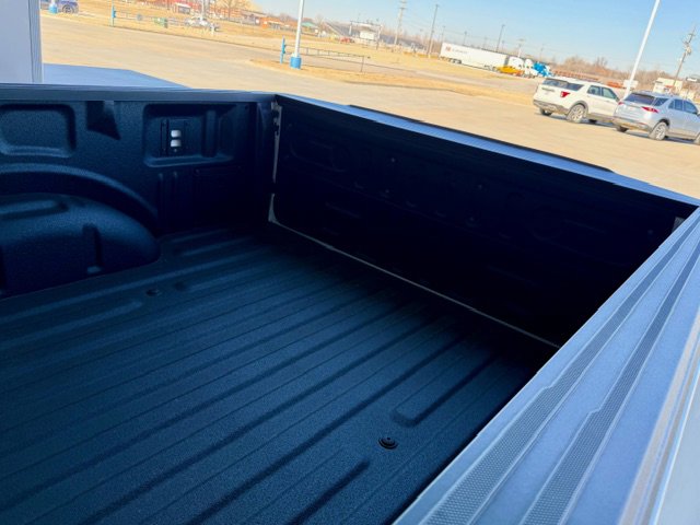 New 2025 Ford F150 Lariat w/ Equipment Group 502A High image 5