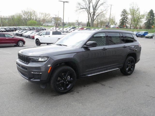 New 2025 Jeep Grand Cherokee L Limited w/ Luxury Tech Group II image 12