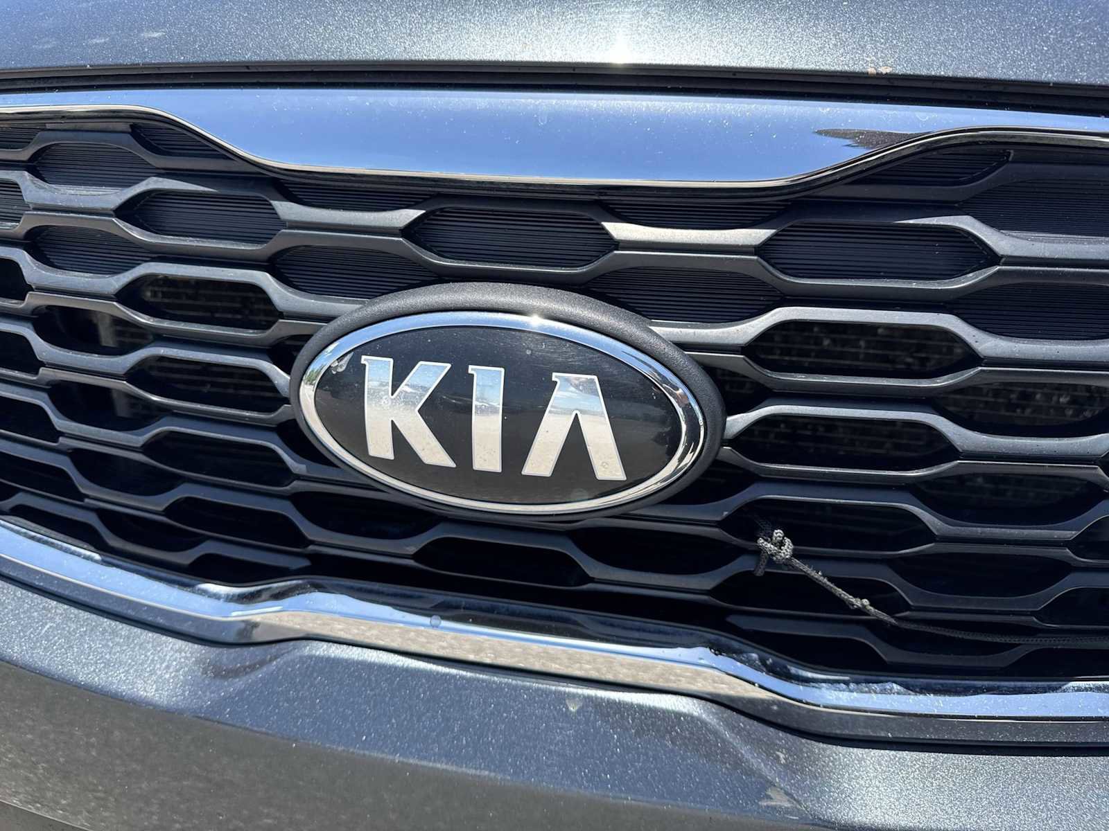Used 2020 Kia Sorento LX FWD image 9