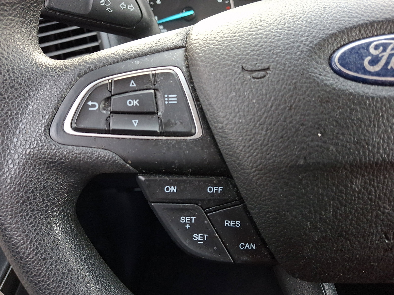 Certified 2022 Ford EcoSport SE image 23