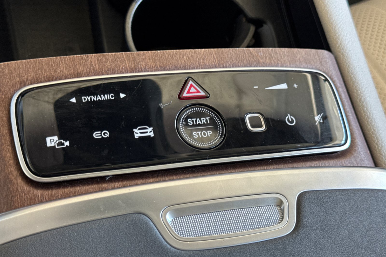 Certified 2024 Mercedes-Benz EQS 450+ 4MATIC Sedan image 29