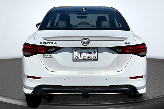 Used 2023 Nissan Sentra SR w/ SR Premium Package FWD image 5