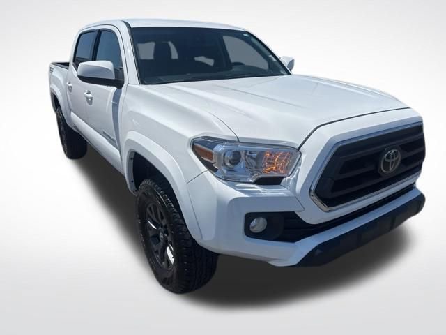 Used 2023 Toyota Tacoma SR5 RWD image 7