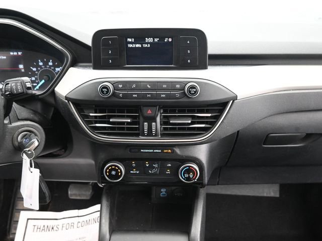 Used 2022 Ford Escape S image 16