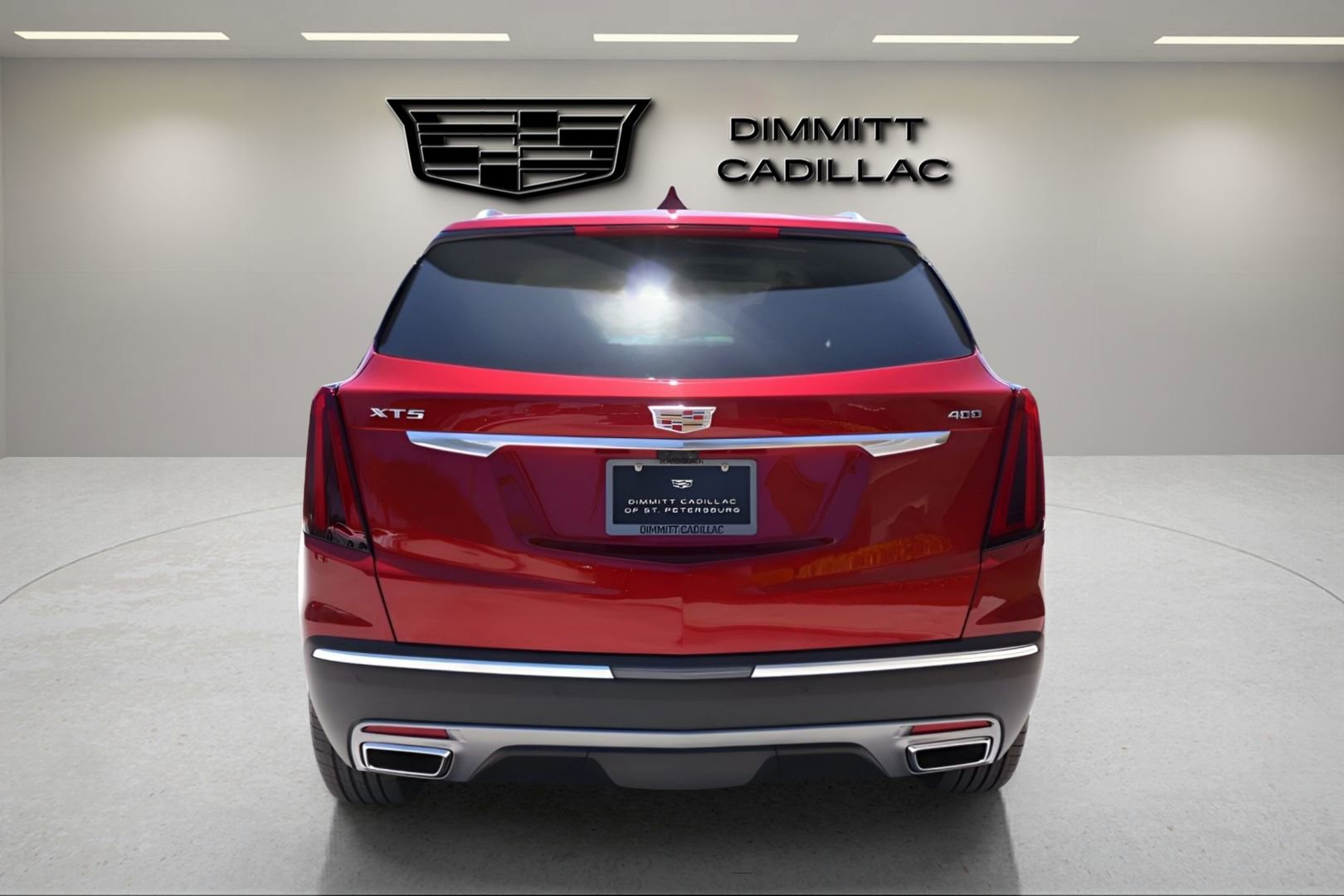 New 2026 Cadillac XT5 Premium Luxury w/ Driver Assist Package FWD image 4