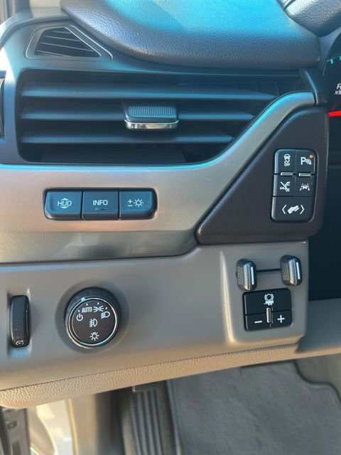 Used 2018 Chevrolet Tahoe Premier image 18