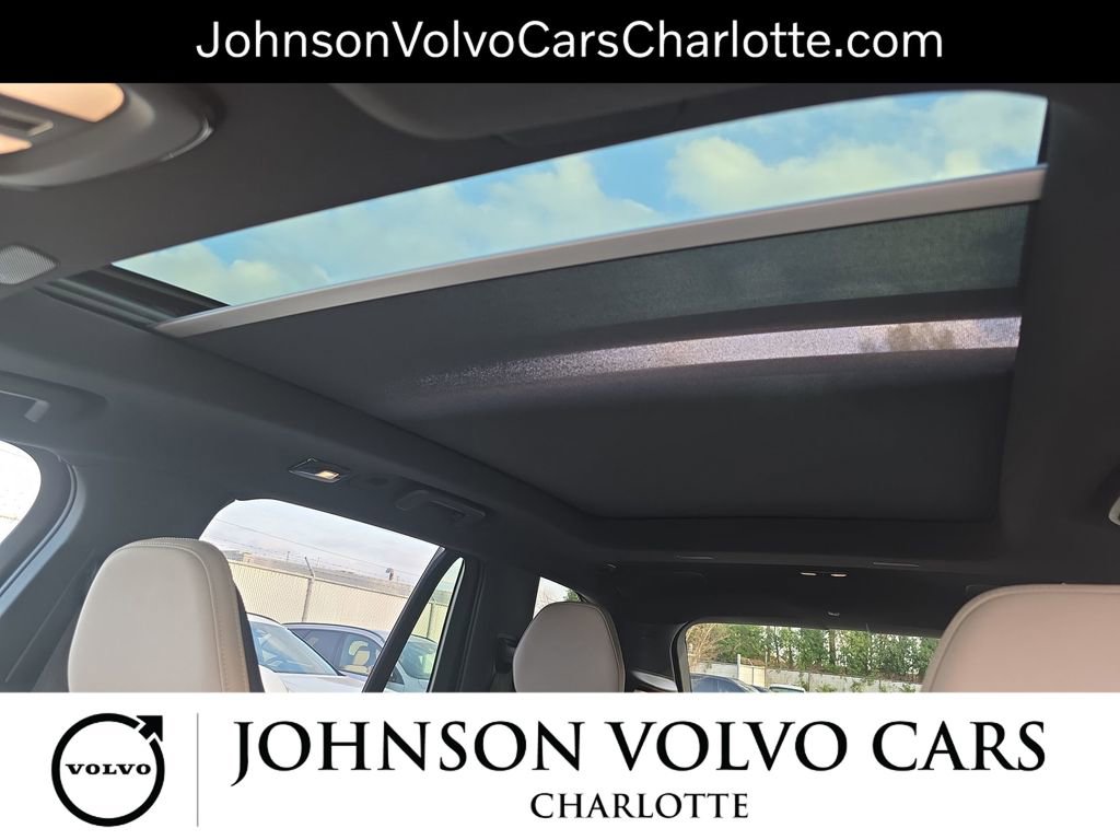 New 2026 Volvo XC90 B6 Plus w/ Protection Package Premier image 34