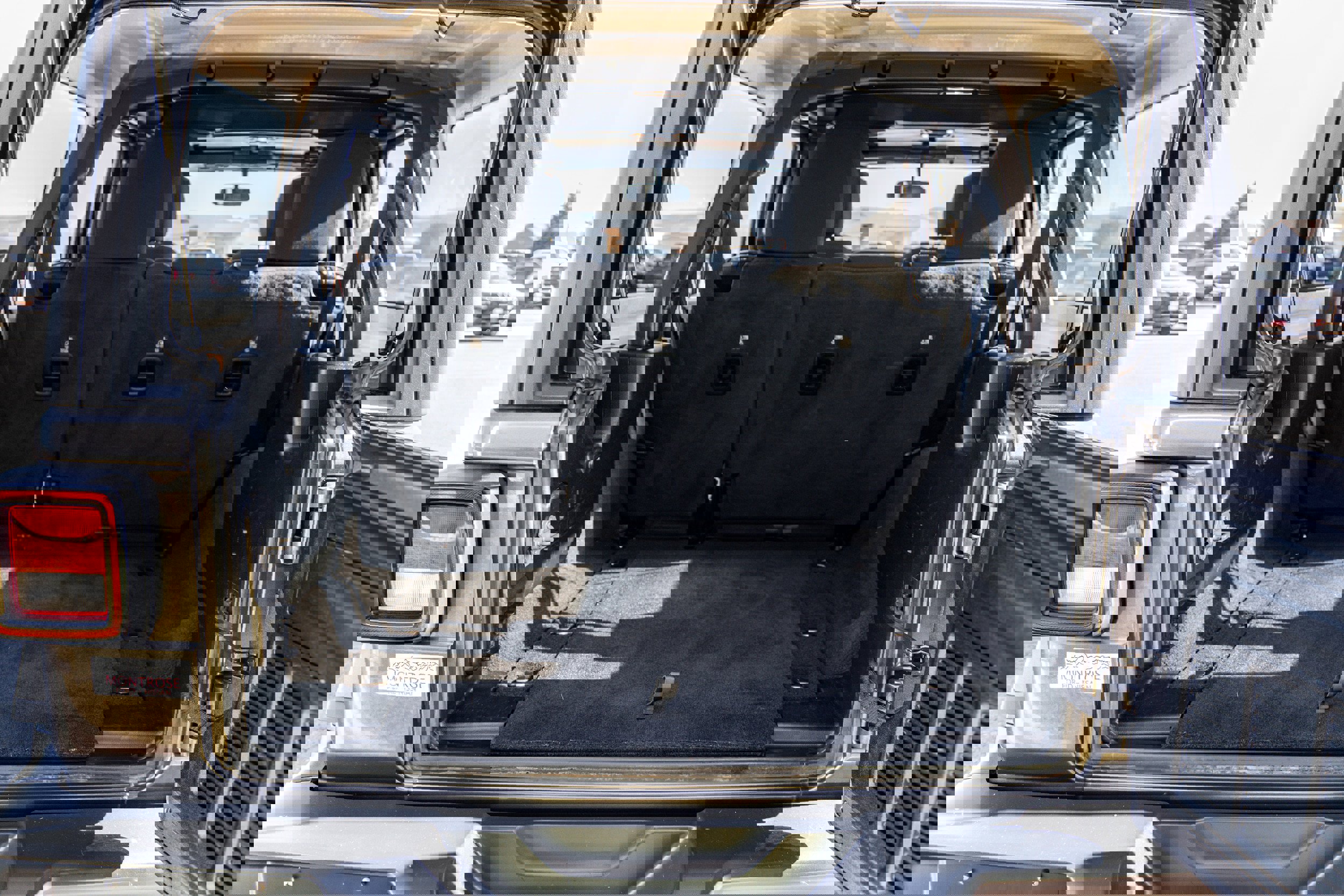 Used 2020 Jeep Wrangler Unlimited Sahara image 7