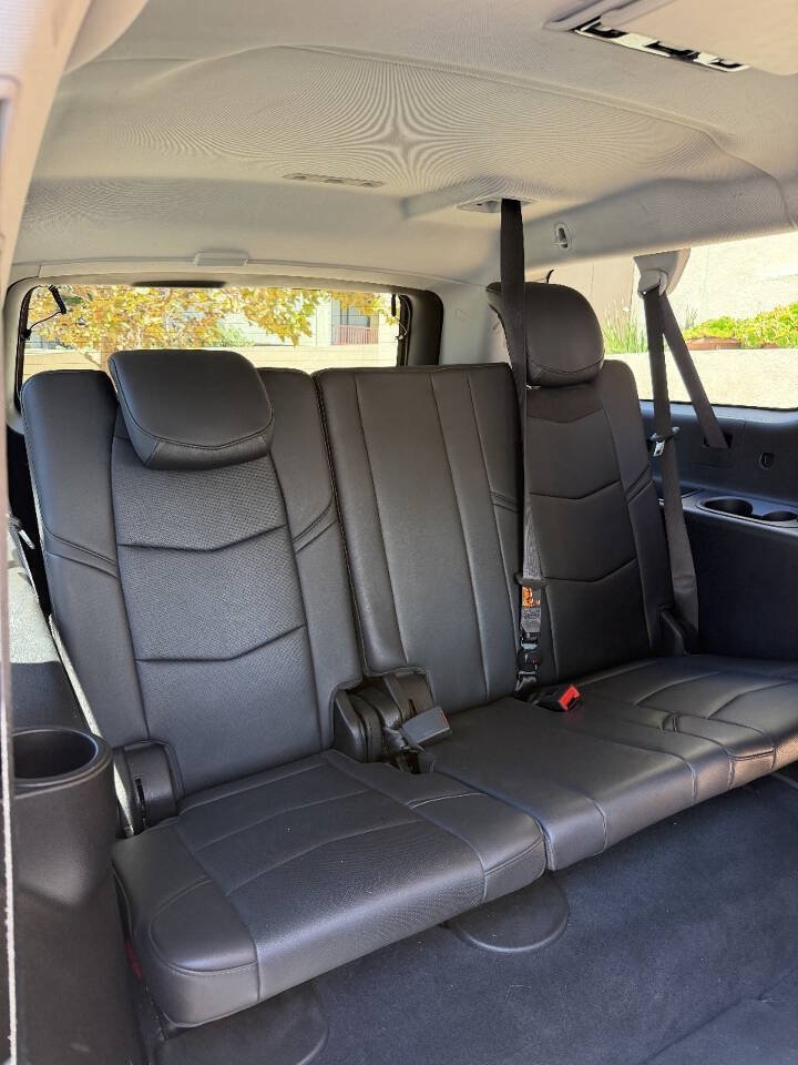 Used 2018 Cadillac Escalade ESV Luxury RWD image 24