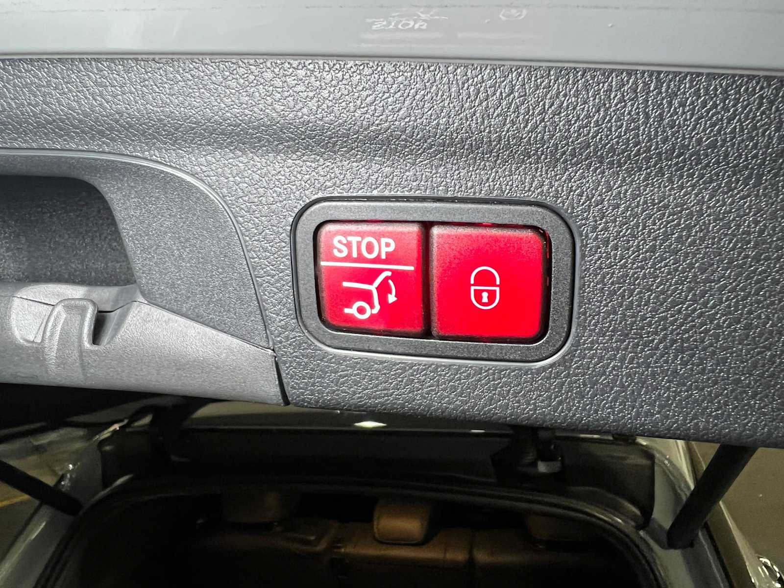 Certified 2024 Mercedes-Benz GLE 53 AMG 4MATIC image 17