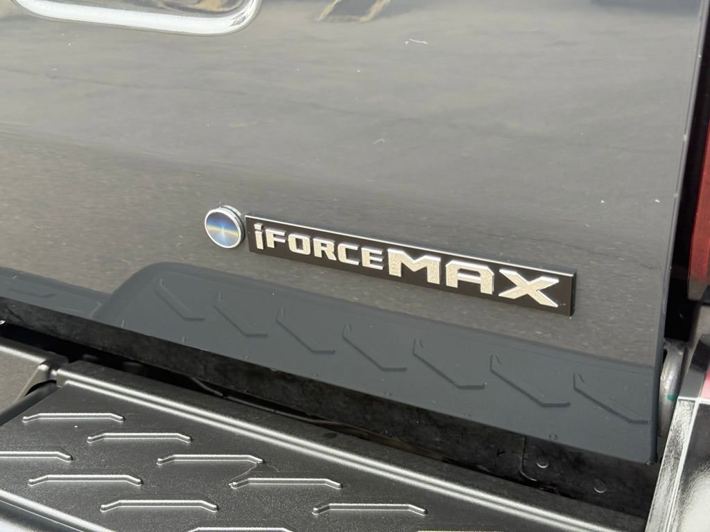 Used 2025 Toyota Tacoma TRD Pro image 8