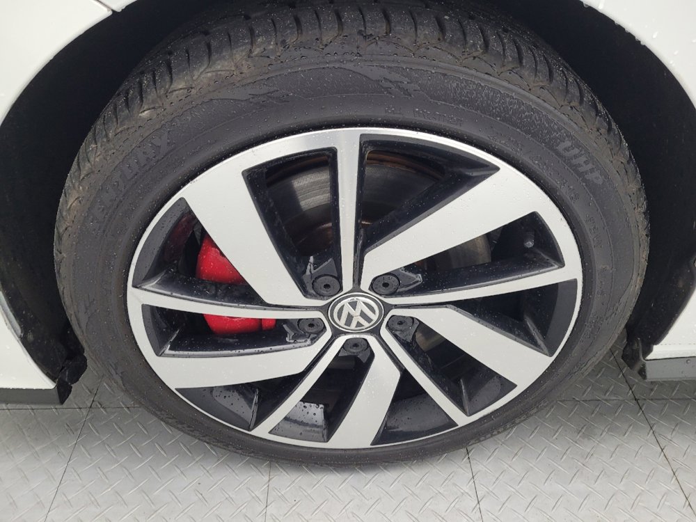 Used 2020 Volkswagen Jetta GLI image 31