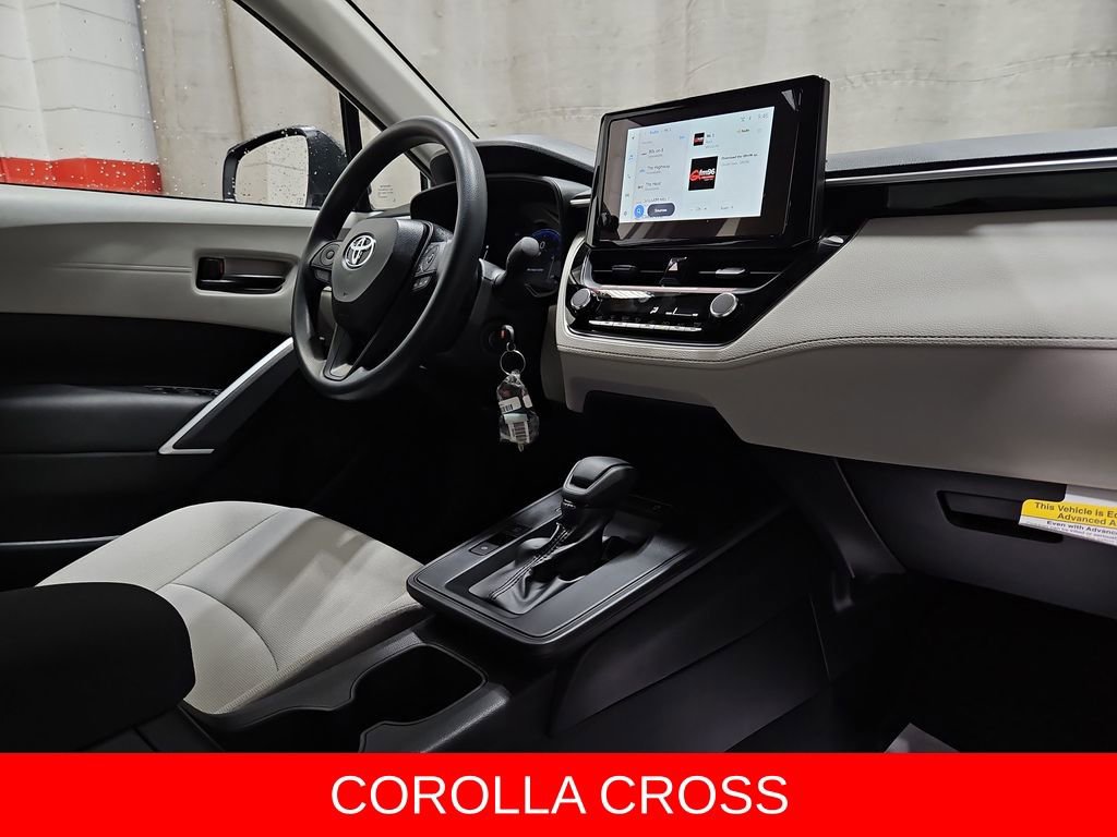 New 2026 Toyota Corolla Cross L image 23