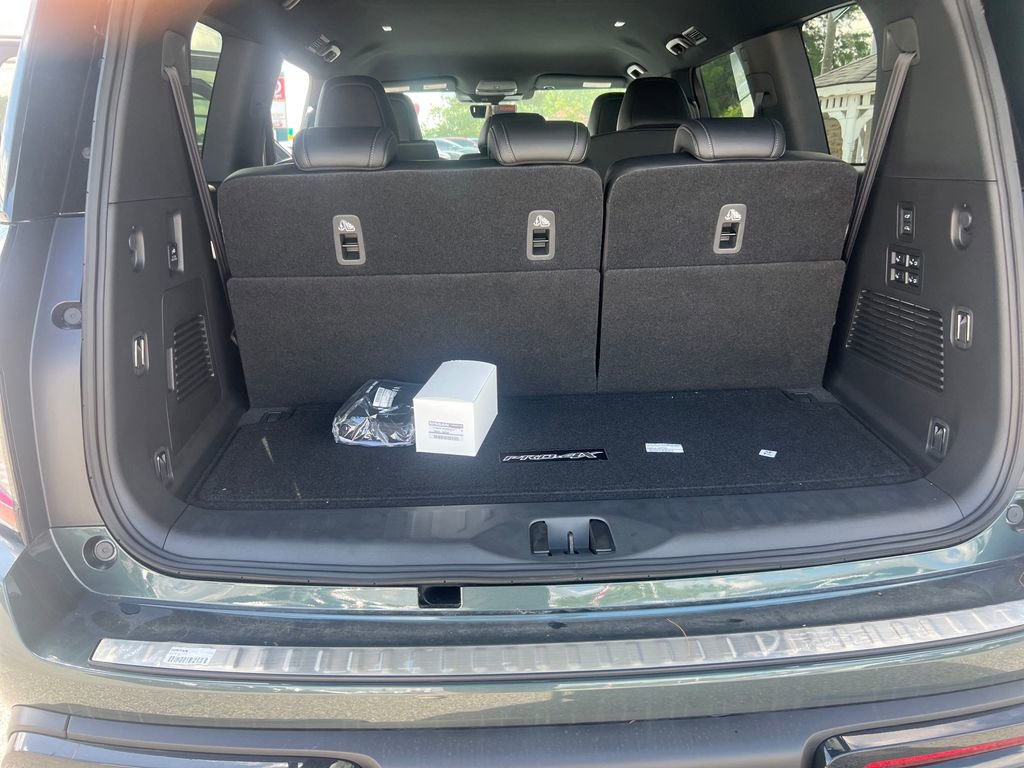 New 2025 Nissan Armada PRO-4X image 23