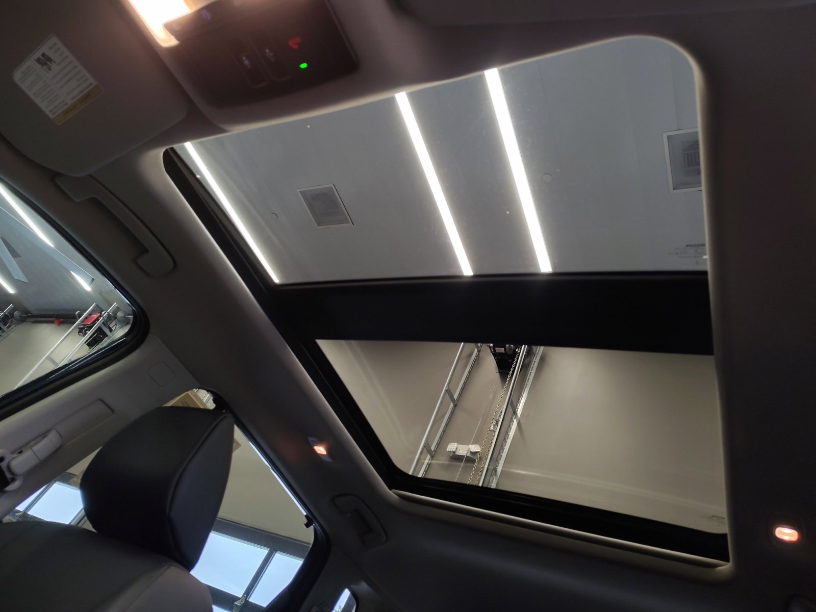 Certified 2025 Nissan Rogue SV w/ SV Premium Package image 3