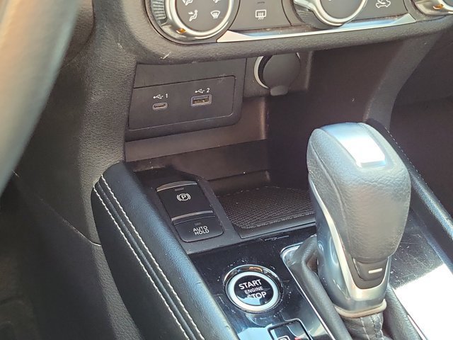 Certified 2023 Nissan Kicks SV FWD image 28