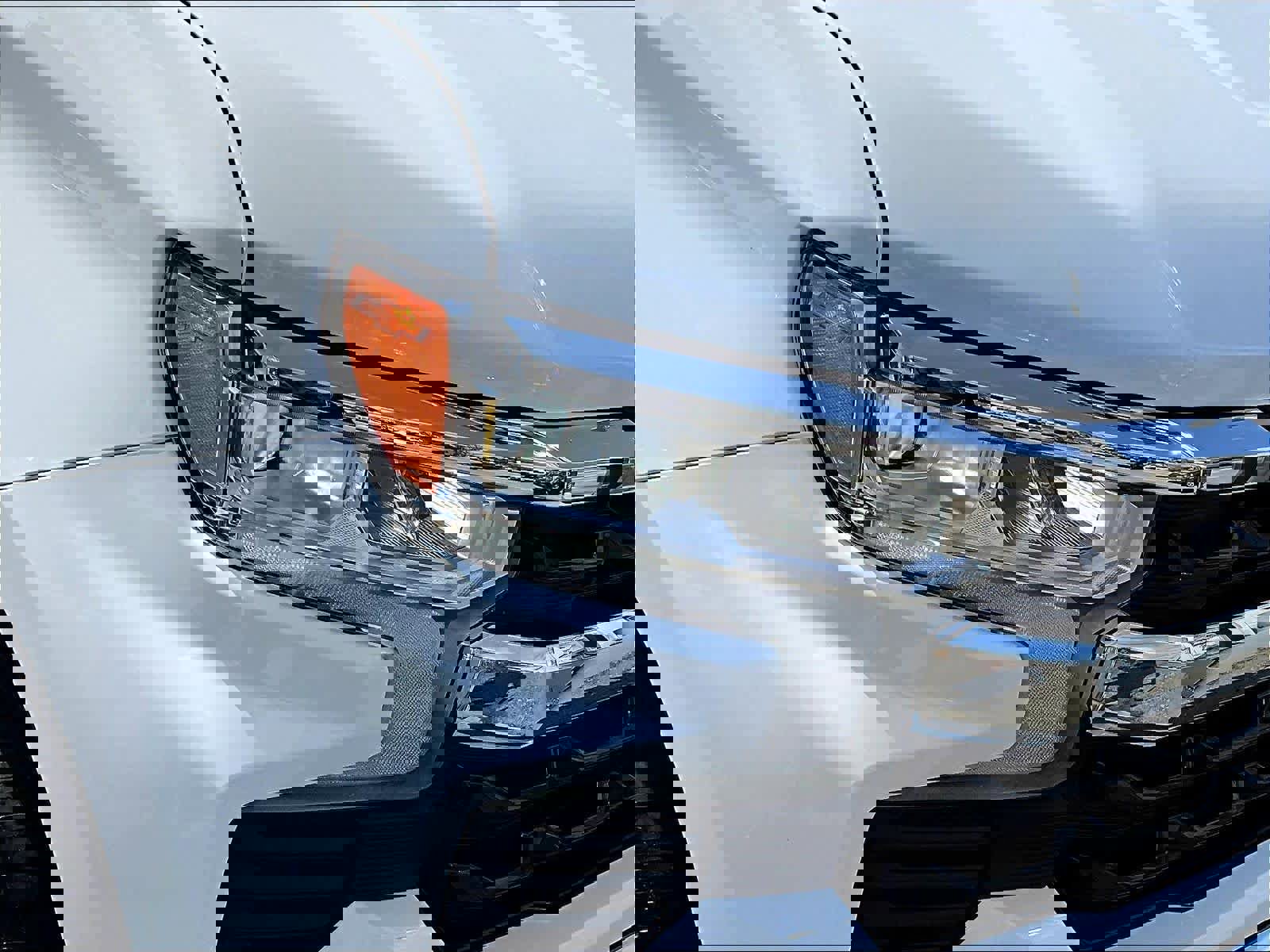 Used 2023 Chevrolet Silverado 1500 LT AWD/4WD image 32