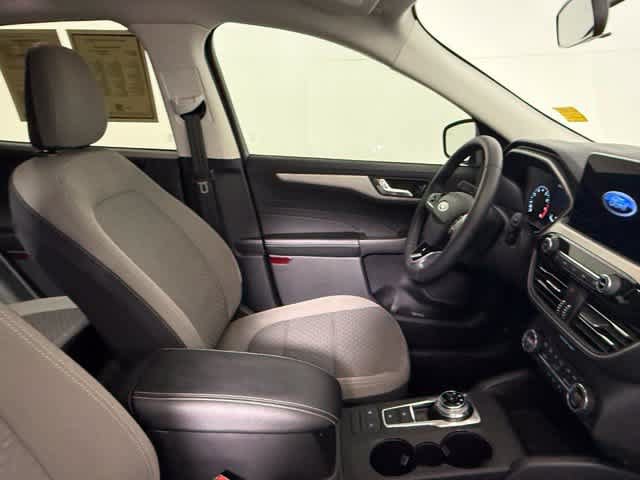Used 2021 Ford Escape SE w/ SE Sport Appearance Package FWD image 65