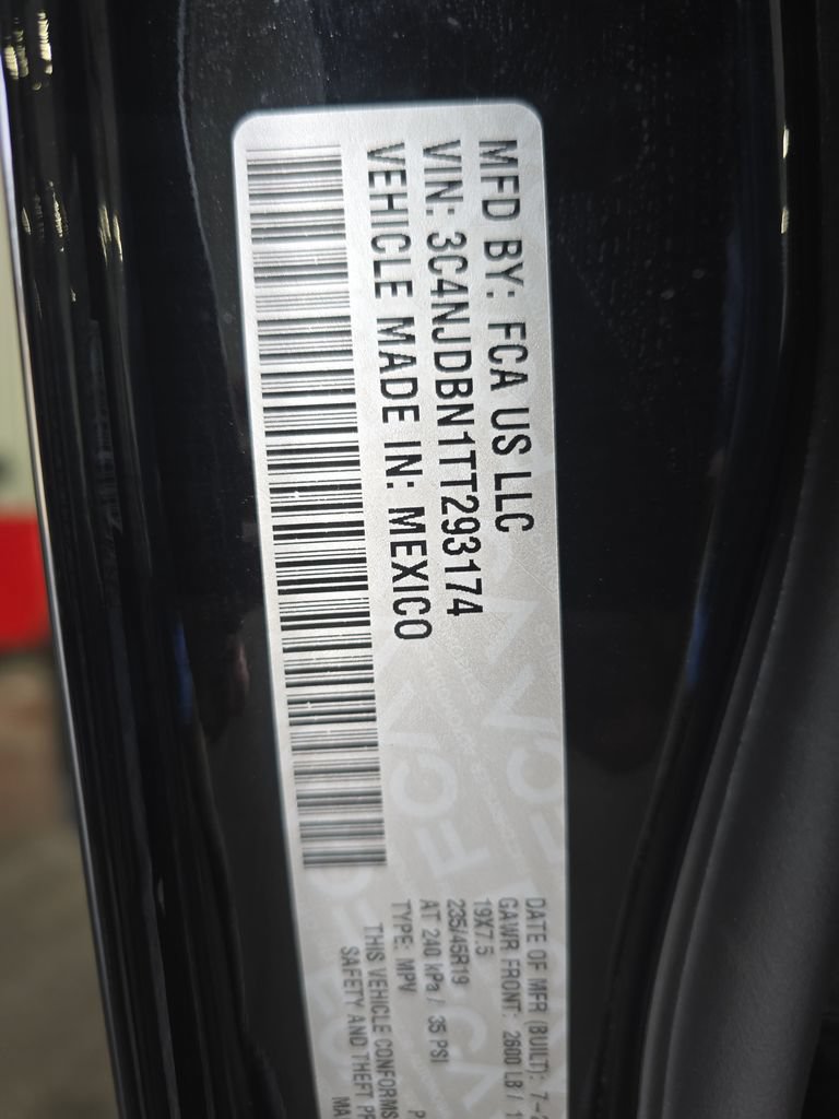 New 2026 Jeep Compass Latitude AWD/4WD image 25