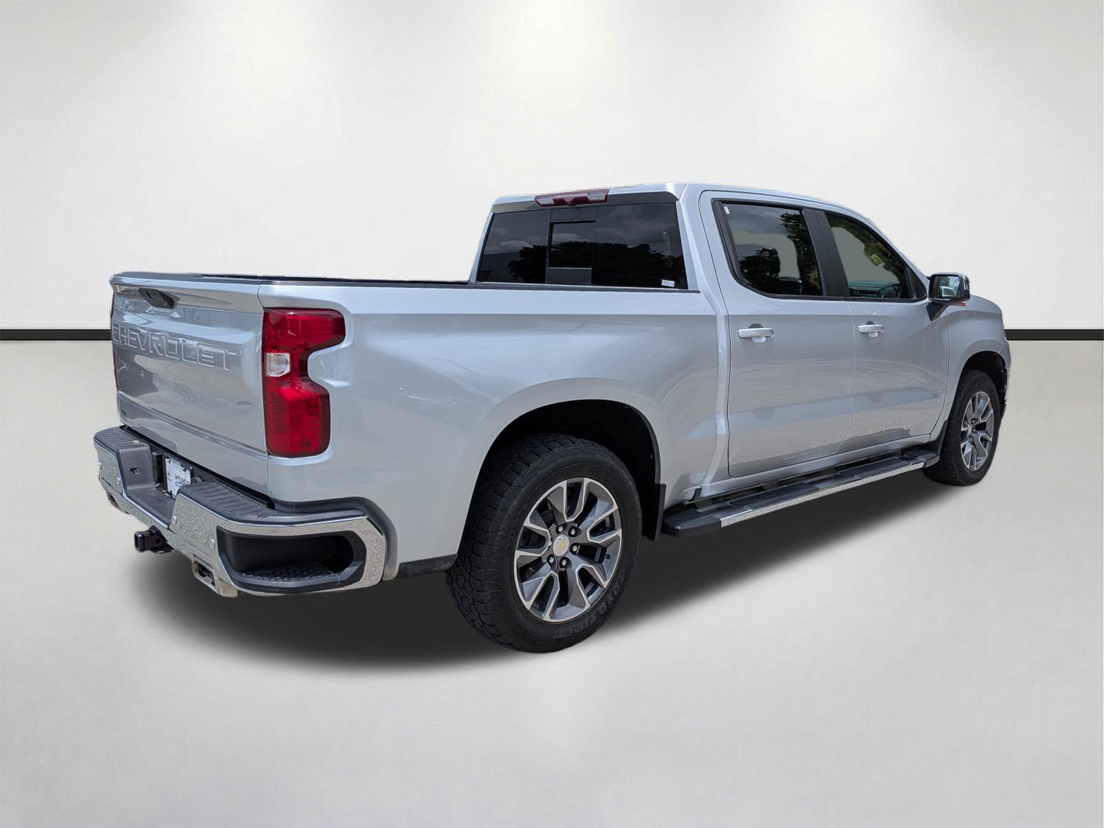 Used 2020 Chevrolet Silverado 1500 LT w/ All-Star Edition AWD/4WD image 4