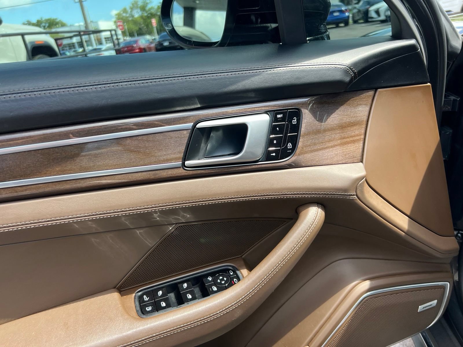 Used 2020 Porsche Panamera 4 Executive AWD/4WD image 25