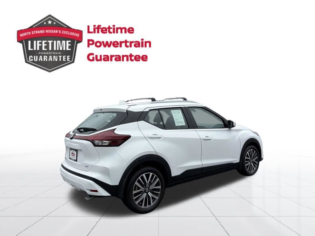 Used 2021 Nissan Kicks SV w/ Exterior Package FWD image 6