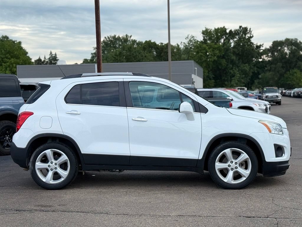 Used 2016 Chevrolet Trax LTZ FWD image 29
