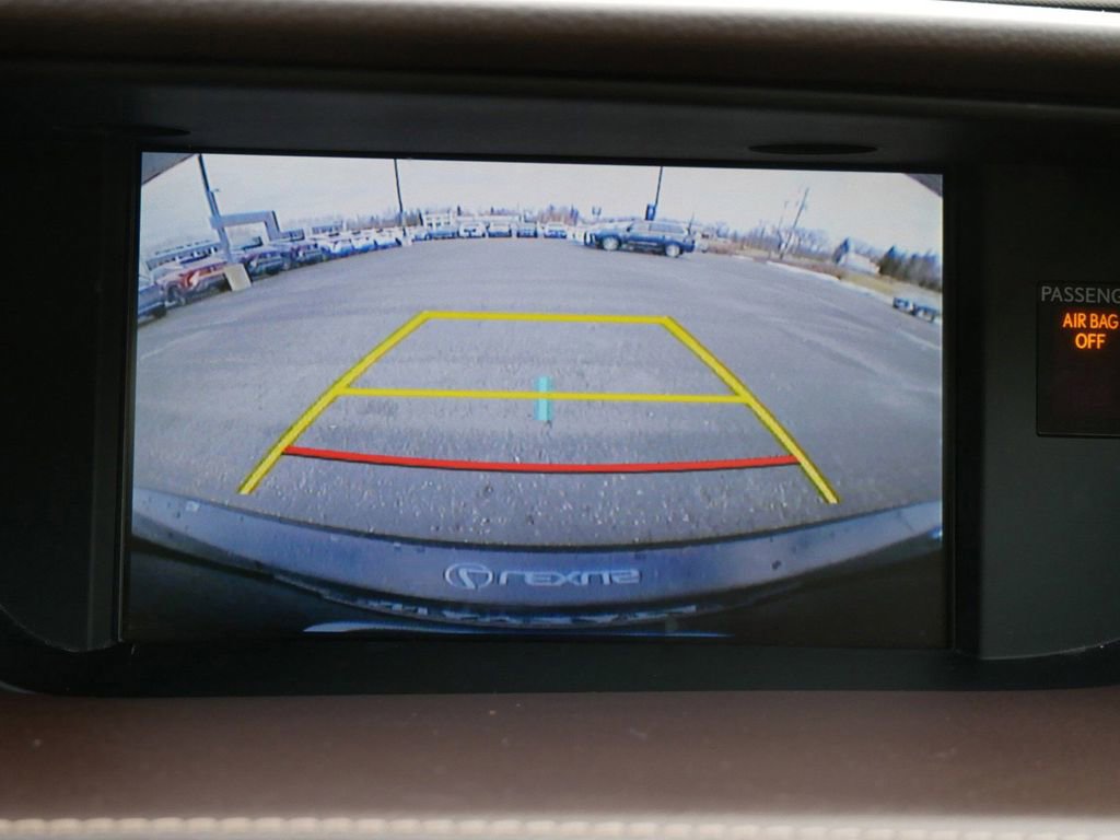 Used 2016 Lexus ES 300h w/ Premium Package w/Wood Trim image 21