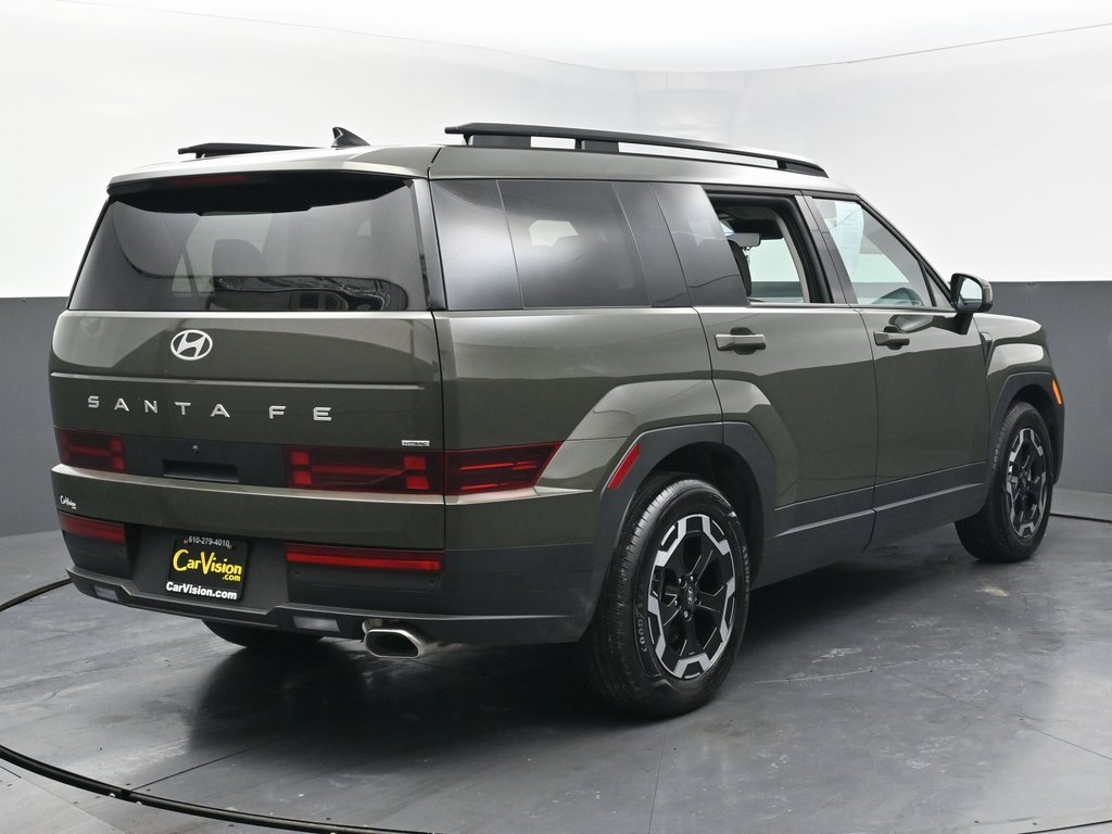Used 2024 Hyundai Santa Fe SEL image 5
