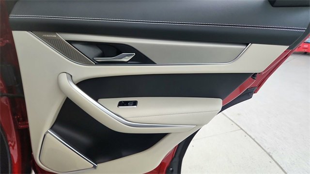 Used 2025 Jaguar F-PACE R-Dynamic S image 26