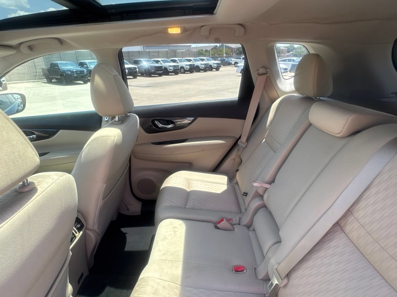 Used 2019 Nissan Rogue SV w/ Sun & Sound Touring Package FWD image 40