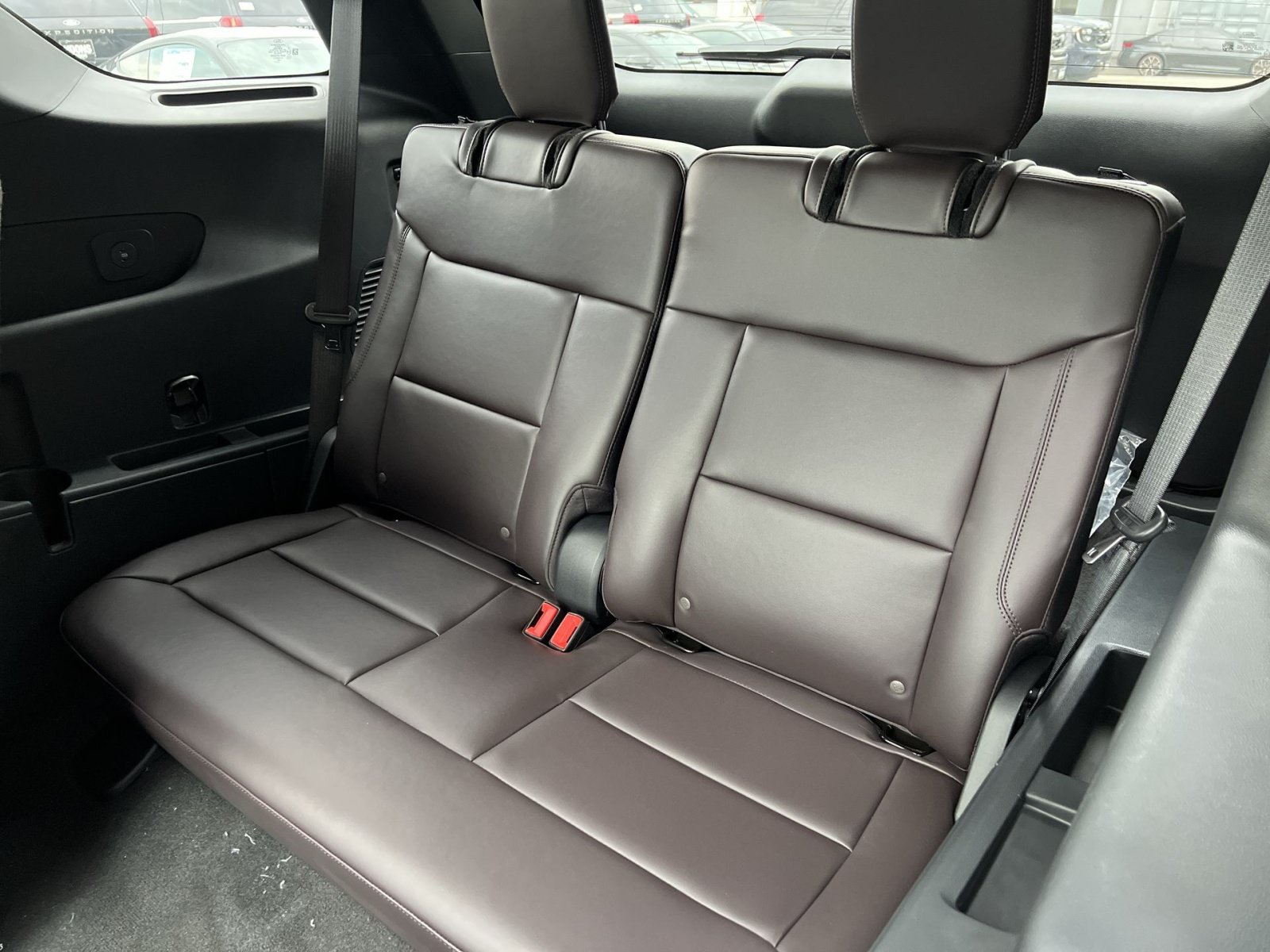 New 2026 Ford Explorer Platinum w/ LUX Leather Package AWD/4WD image 26